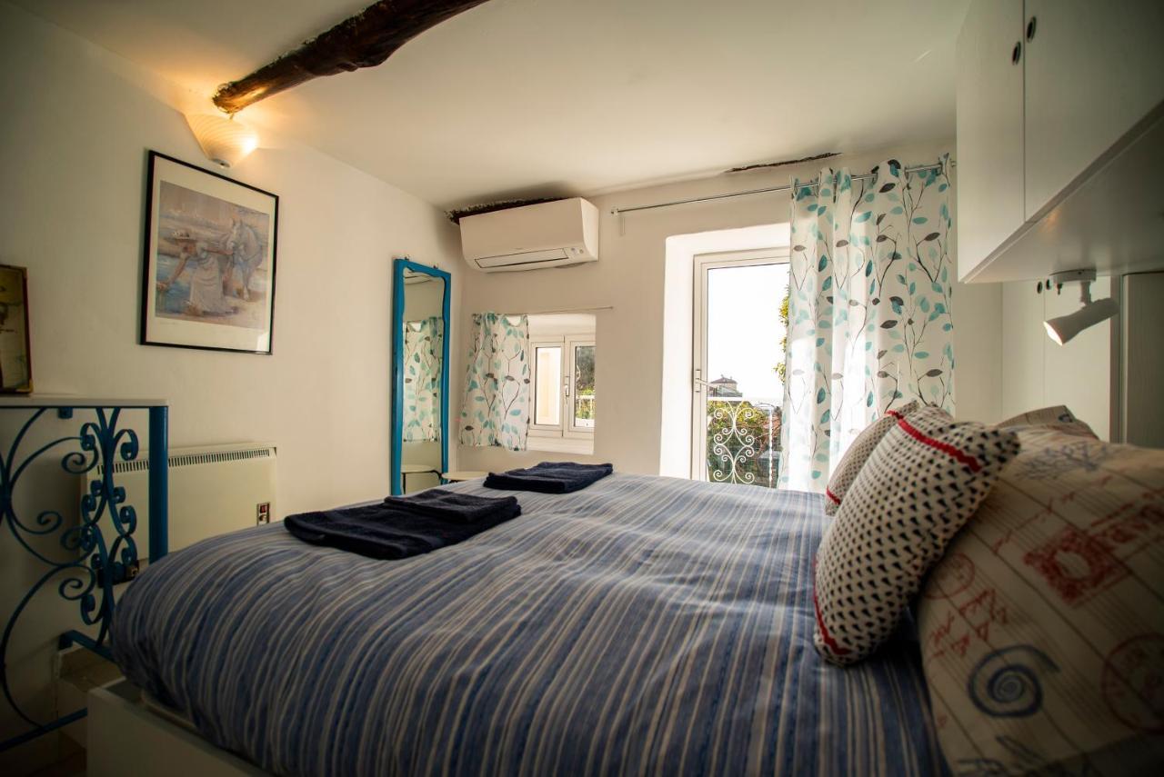 Apartamento Borgo Antico - Il Nido Di Briciola Lerici Exterior foto